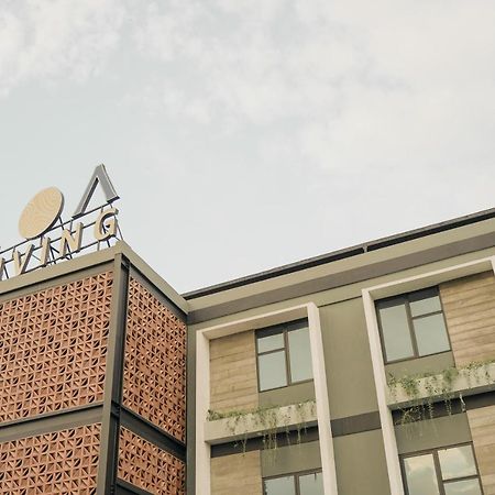 Loa Living Solo Baru Hotel Grogol Exterior photo