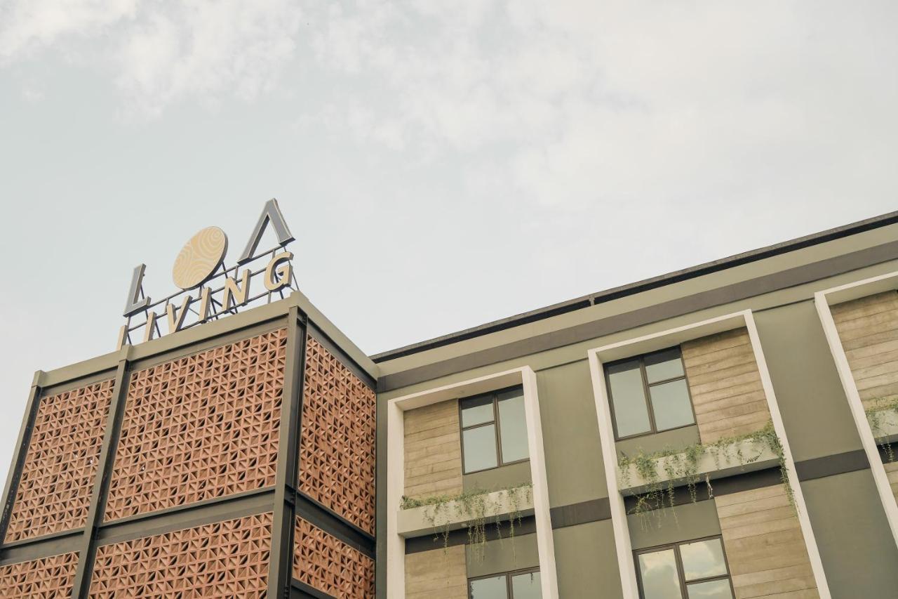 Loa Living Solo Baru Hotel Grogol Exterior photo