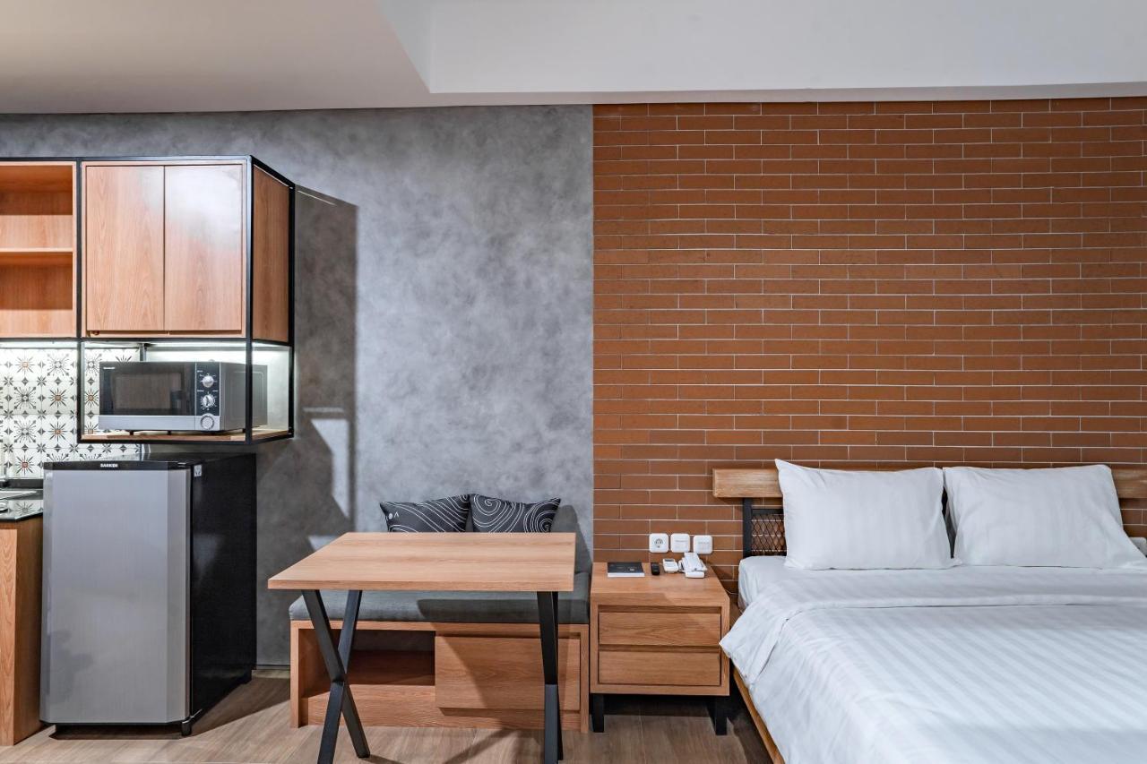 Loa Living Solo Baru Hotel Grogol Exterior photo